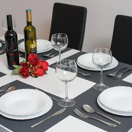 Studio Apartment Karmen *